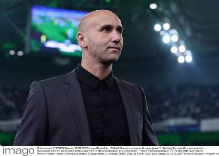 Fußball Champions League Gruppenphase 2. Spieltag Borussia Mönchengladbach - Manchester City am 30.09.2015 im Borussia-Park in Mönchengladbach Andre Schubert ( Trainer Mönchengladbach ) xTTx