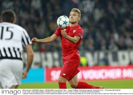 Aktuell FuÃŸball, Champions League, Juventus Turin - FC Sevilla 30.09.2015. Turin, Italy. Champions League. Juventus versus Sevilla. Ciro Immobile in action for Sevilla xGiuseppexMaffiax  ActionPlus11666742