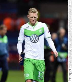 FUSSBALL CHAMPIONS LEAGUE SAISON 2015 2016 GRUPPENPHASE Manchester United ManU FC - VfL Wolfsburg 30.09.2015 Enttaeuschung VfL Wolfsburg; Andre Schuerrle 