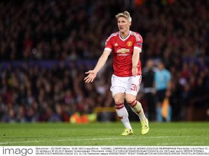 FUSSBALL CHAMPIONS LEAGUE SAISON 2015 2016 GRUPPENPHASE Manchester United ManU FC - VfL Wolfsburg 30.09.2015 Bastian Schweinsteiger (Manchester United FC) 