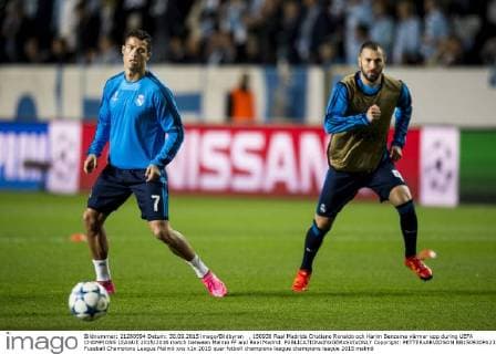 , 150930 Real Madrids Cristiano Ronaldo och Karim Benzema värmer upp during UEFA CHAMPIONS LEAGUE 2015 2016 match between Malmö FF and Real Madrid. Copyright: PETTERxARVIDSON BB150930PA232