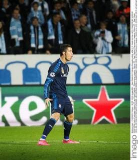 Real Madrids Cristiano Ronaldo jublar efter 1-0 malet during UEFA CHAMPIONS LEAGUE 2015 2016 match between Malmö FF and Real Madrid.. Champions League, Malmö FF - Real Madrid Champions League, Malmö FF - Real Madri 2015-09-30 xNILSSONxDANIELx AB88030462