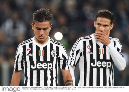 Turin, 30.09.2015 - UEFA Champions League 2015 2016 - Juventus Turin vs FC Sevilla - Paulo Dybala-Hernanes 
