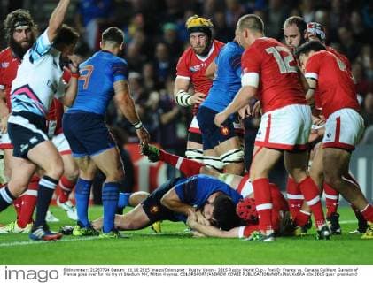 Rugby Union - 2015 Rugby World Cup - Pool D: France vs. Canada Guilhem Guirado of France goes over for his try at Stadium MK, Milton Keynes. COLORSPORT ANDREW COWIE 