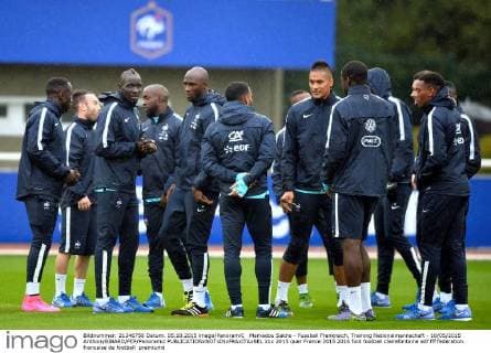 Mamadou Sakho - Fussball Frankreich, Training Nationalmannschaft - 10 05 2015 AnthonyBIBARD FEP Panoramic 