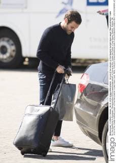 Arrival of the players of the Spanish football team squad Mannschaftsbild Totale for the Qualifying to European Championship EM Europameisterschaft in France at the Ciudad del Futbol of Las Rozas, Madrid. October 06, 2015 In the image midfield player of the Manchester United ManU Juan Mata.  (20151006004)