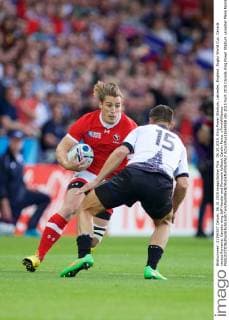 06.10.2015. King Power Stadium, Leicester, England. Rugby World Cup. Canada versus Romania. Canada wing Jeff Hassler and Romania fullback Catalin Fercu. xTimxWilliamsx  ActionPlus11669558