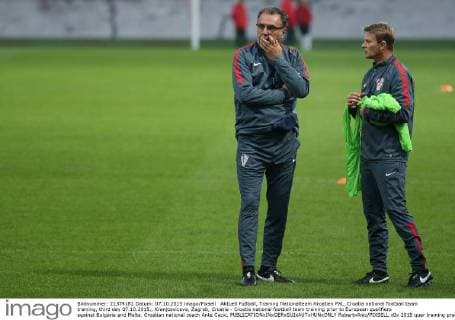 Aktuell Fußball, Training Nationalteam Kroatien PXL_Croatia national football team training, third day 07.10.2015., Kranjceviceva, Zagreb, Croatia - Croatia national football team training prior to European qualifiers against Bulgaria and Malta. Croatian national coach Ante Cacic.  RobertxAnic PIXSELL