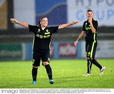 WOMEN SOCCER - CL, Spratzern vs Bardolino SANKT POELTEN,AUSTRIA,07.OCT.15 - WOMEN SOCCER - UEFA Womens Champions League, round of 16, FSK Sankt Poelten Spratzern vs ASD Bardolino Verona CF. Image shows the rejoicing of Valeria Pirone (Verona). GEPAxpictures xWalterxLuger