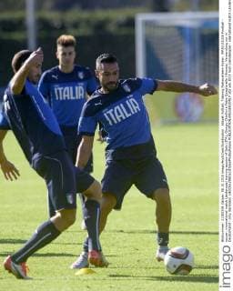 Aktuell Fußball, Training Nationalteam Italien IPP20151008 Football - soccer: international match Länderspiel training session of Italy (ITA), Giorgio Chiellini e Fabio Quagliarella (Hinweis: Verwendung nur in Deutschland - only Germany) xHOCHxZWEIx xItalyxPhotoxPressx 