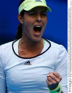 (151010) -- BEIJING, Oct. 10, 2015 -- Ana Ivanovic of Serbia celebrates scoring against Timea Bacsinszky of Switzerland during the women s singles semifinal at 2015 China Open Tennis Tournament in Beijing, China, Oct. 10, 2015. ) (SP)CHINA-BEIJING-TENNIS-CHINA OPEN-WOMEN S SINGLES WangxLili 