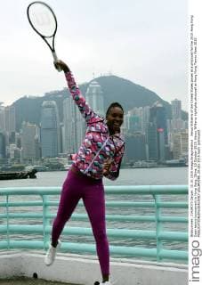 Venus Williams of the United States poses at a photocall for the 2015 Hong Kong Open tennis tournament in Hong Kong, China, 10 October 2015. Venus Williams highlights photocall at Hong Kong Tennis Open 2015  pbu343088_20