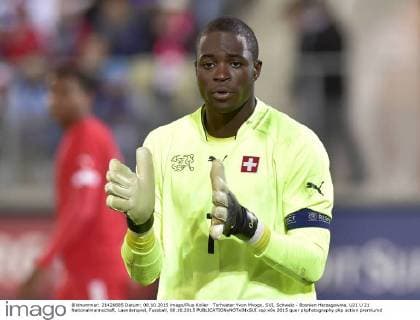 Torhueter Yvon Mvogo, SUI, Schweiz - Bosnien Herzegowina, U21 U 21 Nationalmannschaft, Laenderspiel, Fussball, 08.10.2015 