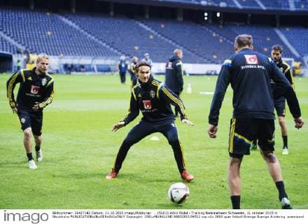, 151011 Albin Ekdal - Training Nationalteam Schweden, 11 oktober 2015 in Stockholm  Copyright: JOELxMARKLUND BB151011JM012
