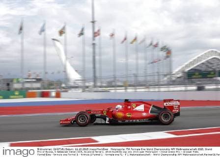 Motorsports: FIA Formula One World Championship WM Weltmeisterschaft 2015, Grand Prix of Russia, 5 Sebastian Vettel (GER, Scuderia Ferrari), xHOCHxZWEIx