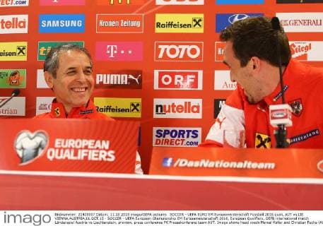 SOCCER - UEFA EURO EM Europameisterschaft Fussball 2016 quali, AUT vs LIE VIENNA,AUSTRIA,11.OCT.15 - SOCCER - UEFA European Championship EM Europameisterschaft 2016, European Qualifiers, OEFB international match Länderspiel Austria vs Liechtenstein, preview, press conference PK Pressekonferenz team AUT. Image shows head coach Marcel Koller and Christian Fuchs (AUT). GEPAxpictures xChristianxOrt