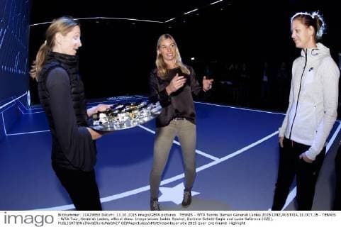 TENNIS - WTA Tennis Damen Generali Ladies 2015 LINZ,AUSTRIA,11.OCT.15 - TENNIS - WTA Tour, Generali Ladies, official draw. Image shows Isolde Reichel, Barbara Schett-Eagle and Lucie Safarova (CZE). GEPAxpictures xMatthiasxHauer