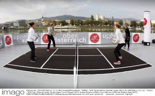 TENNIS - WTA Tennis Damen Generali Ladies 2015 LINZ,AUSTRIA,11.OCT.15 - TENNIS - WTA Tour, Generali Ladies. Image shows Tamira Paszek (AUT), Andrea Petkovic (GER), Lucie Safarova (CZE) and Barbara Haas (AUT). GEPAxpictures xMatthiasxHauer