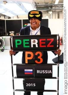 Russian Grand Prix, Sochi 08 - 11 October 2015 11.10.2015 - Race, The father of Sergio Perez (MEX) Sahara Force India F1 VJM08 celebrates the 3rd position 