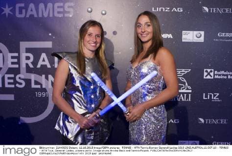 TENNIS - WTA Tennis Damen Generali Ladies 2015 LINZ,AUSTRIA,12.OCT.15 - TENNIS - WTA Tour, Generali Ladies, players party. Image shows Annika Beck and Tamira Paszek. GEPAxpictures xMatthiasxHauer
