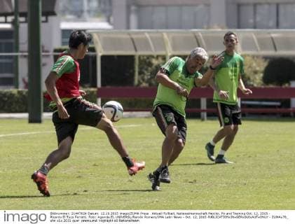 Aktuell Fußball, Nationalmannschaft Mexiko, Pk und Training Oct. 12, 2015 - Ricardo El Tuca Ferretti. Foto: Agencia EL UNIVERSL Ramón Romero JMA Latin News - Oct. 12, 2015  - ZUMAu78_
