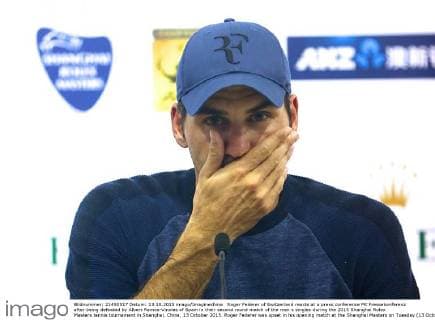 Roger Federer of Switzerland reacts at a press conference PK Pressekonferenz after being defeated by Albert Ramos-Vinolas of Spain in their second round match of the men s singles during the 2015 Shanghai Rolex Masters tennis tournament in Shanghai, China, 13 October 2015. Roger Federer was upset in his opening match at the Shanghai Masters on Tuesday (13 October 2015) by Spanish qualifier Albert Ramos-Vinolas 7-6 (4), 2-6, 6-3. Federer looked rusty from the outset, failing to convert two break points in the opening set and making a flurry of backhand errors to lose the tiebreaker. Ramos-Vinolas then broke the 17-time major winner in the eighth game of the third set with a forehand winner down the line and held the next game to close it out. Federer hasn t played since helping Switzerland win a Davis Cup match the week after falling to Novak Djokovic in the final of the U.S. Open. The last time he and Ramos-Vinolas played at Wimbledon in 2012, the Spaniard only won three games. Federer upset in opening match at Shanghai Masters  20151013_36706