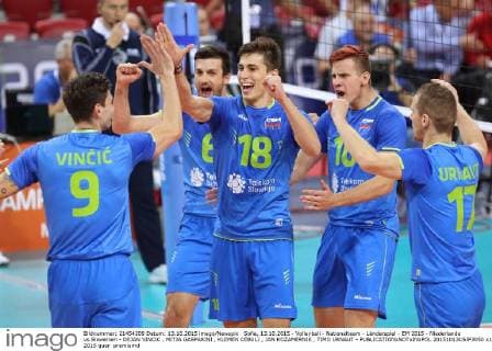 Sofia, 13.10.2015 - Volleyball - Nationalteam - Länderspiel - EM 2015 - Niederlande vs Slowenien - DEJAN VINCIC , MITJA GASPARINI , KLEMEN CEBULJ , JAN KOZAMERNIK , TIMO URNAUT -  20151013CSJP3050
