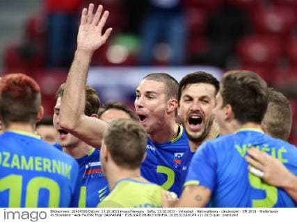 Sofia, 13.10.2015 - Volleyball - Nationalteam - Länderspiel - EM 2015 - Niederlande vs Slowenien - Alen PAJENK Mitja GASPARINI -  20151013LUK074