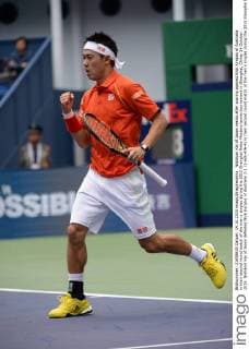 Nishikori Kei of Japan reacts after scoring against Nick Kyrgios of Australia in their second round match of the men s singles during the 2015 Shanghai Rolex Masters tennis tournament in Shanghai, China, 14 October 2015. Nishikori Kei of Japan defeated Nick Kyrgios of Australia 2-1 (1-6 6-4 6-4) in their second round match of the men s singles during the 2015 Shanghai Rolex Masters tennis tournament in Shanghai, China, 14 October 2015. Nishikori Kei ousts Nick Kyrgios at Shanghai Rolex Masters  20151014_32632