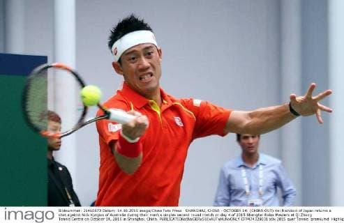 SHANGHAI, CHINA - OCTOBER 14: (CHINA OUT) Kei Nishikori of Japan returns a shot against Nick Kyrgios of Australia during their men s singles second round match on day 4 of 2015 Shanghai Rolex Masters at Qi Zhong Tennis Centre on October 14, 2015 in Shanghai, China.  CFP474329031 