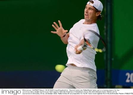 Spanish tennis star Rafael Nadal takes part in a training session for the upcoming men s singles fourth round match against Stanislas Wawrinka of Switzerland during the 2015 Shanghai Rolex Masters tennis tournament in Shanghai, China, 16 October 2015. Nadal makes all-out preparation for fourth round match against Wawrinka at Shanghai Masters  20151016_48733
