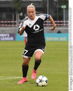 15.10.2015, xblx, Fussball UEFA Champions League Womans, 1.FFC Frankfurt - Standard Lüttich, v.l. Mandy Islacker (1.FFC Frankfurt), FREISTELLER