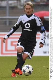 15.10.2015, xblx, Fussball UEFA Champions League Womans, 1.FFC Frankfurt - Standard Lüttich, v.l. Saskia Bartusiak (1.FFC Frankfurt), FREISTELLER