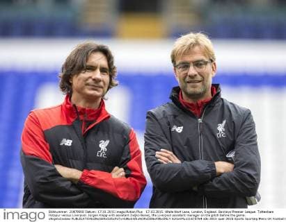 17.10.2015. White Hart Lane, London, England. Barclays Premier League. Tottenham Hotspur versus Liverpool. JÃ¼rgen Klopp with assistant Zeljko Buvac, the Liverpool assistant manager on the pitch before the game. xNigelxCookex  ActionPlus11672764