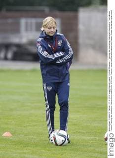 Fußball Hessen - Training der russischen Nationalmannschaft Coach Elena Fomina Training der russischen Nationalmannschaft