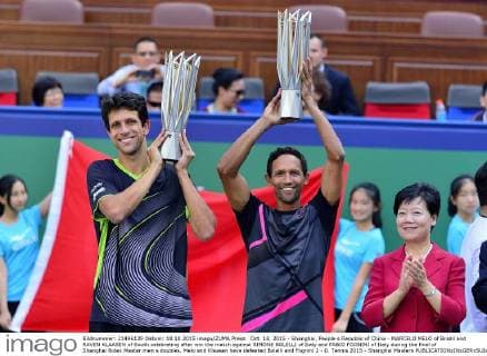 Oct. 18, 2015 - Shanghai, People s Republic of China - MARCELO MELO of Brazil and RAVEN KLAASEN of South celebrating after win the match against SIMONE BOLELLI of Italy and FABIO FOGNINI of Italy during the final of Shanghai Rolex Master men s doubles. Melo and Klaasen have defeated Bolelli and Fognini 2 - 0. Tennis 2015 - Shanghai Masters  - ZUMAm119