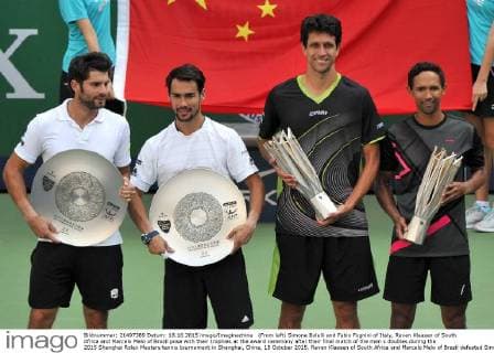 (From left) Simone Bolelli and Fabio Fognini of Italy, Raven Klaasen of South Africa and Marcelo Melo of Brazil pose with their trophies at the award ceremony after their final match of the men s doubles during the 2015 Shanghai Rolex Masters tennis tournament in Shanghai, China, 18 October 2015. Raven Klaasen of South Africa and Marcelo Melo of Brazil defeated Simone Bolelli and Fabio Fognini of Italy 2-0 (6-3 6-3) in their final match of the men s doubles during the 2015 Shanghai Rolex Masters tennis tournament in Shanghai, China, 18 October 2015. Raven Klaasen and Marcelo Melo win men s doubles title at Shanghai Rolex Masters  pbu346922_11