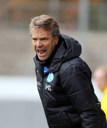 Fußball, Trainerhistorie, Stuttgarter Kickers VfB Stuttgart II Deutschland, Stuttgart, 18.10.2015, Fussball, 3.Liga, Saison 2015 2016, 13. Spieltag, VfB Stuttgart II - Stuttgarter Kickers: Horst Steffen (Trainer Stuttgarter Kickers).