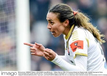 Fußball, Damen SWE, FC Rosengard feiert die Meisterschaft 151018 Rosengards Marta Viera Da Silva jublar under fotbollsmatchen i Damallsvenskan mellan FC Rosengard och Linköpings FC den 18 oktober 2015 i Malmö.  Copyright: LUDVIGxTHUNMAN BB151018LT042