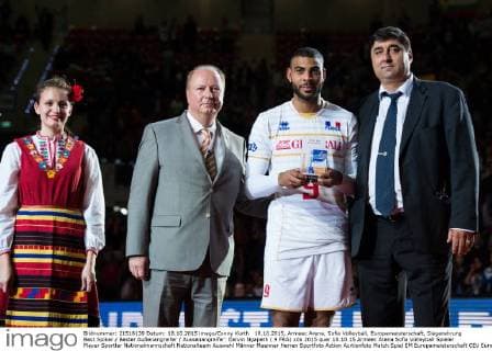 18.10.2015, Armeec Arena, Sofia Volleyball, Europameisterschaft, Siegerehrung Best Spiker Bester Außenangreifer Aussenangreifer: Earvin Ngapeth ( 9 FRA)