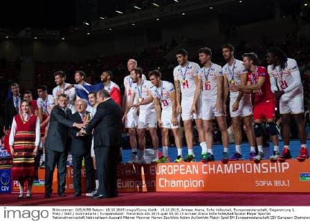 18.10.2015, Armeec Arena, Sofia Volleyball, Europameisterschaft, Siegerehrung 1. Platz Gold Goldmedaille Europameister: Frankreich