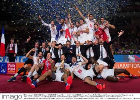 18.10.2015, Armeec Arena, Sofia Volleyball, Europameisterschaft, Siegerehrung 1. Platz Gold Goldmedaille Europameister: Frankreich