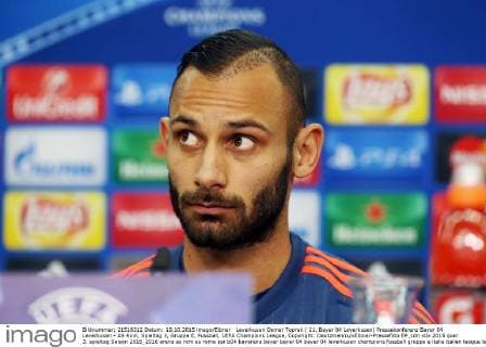 Leverkusen Oemer Toprak ( 21, Bayer 04 Leverkusen) Pressekonferenz Bayer 04 Leverkusen - AS Rom, Spieltag 3, Gruppe E, Fussball, UEFA Champions League, Copyright: Deutzmannx xEibner-Pressefoto EP_cdn
