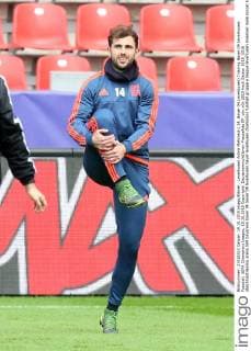 Leverkusen Admir Mehmedi ( 14, Bayer 04 Leverkusen) Training Bayer 04 Leverkusen, Fussball, UEFA Champions League, 19.10.2015 Copyright: Deutzmannx xEibner-Pressefoto EP_cdn