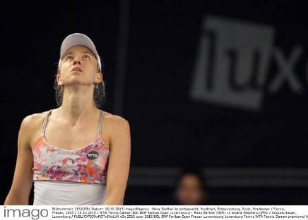 Mona Barthel ist enttaeuscht, frustriert, Entaeuschung, Frust, Emotionen Tennis, Frauen, 2015 19.10.2015 WTA Tennis Damen BGL BNP Paribas Open Luxembourg - Mona Barthel (GER) vs Sloane Stephens (JPN) Kockelscheuer, Luxemburg 