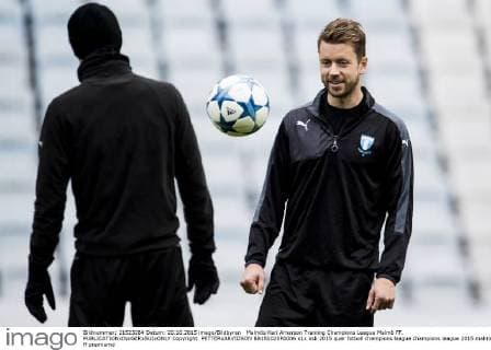 Malmös Kari Arnarson Training Champions League Malmö FF.  Copyright: PETTERxARVIDSON BB151020PA006