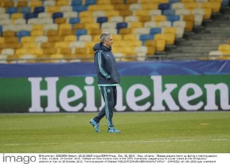 Oct. 19, 2015 - Kiev, Ukraine - Chelsea players warm up during a training session in Kiev, Ukraine, 19 October 2015. Chelsea will face Dynamo Kyiv in the UEFA Champions League group G soccer match at the Olimpiyskiy stadium in Kiev on 20 October 2015. Training session of Chelsea - ZUMAf321