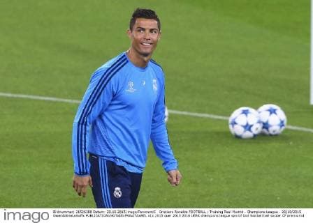 Cristiano Ronaldo FOOTBALL : Training Real Madrid - Champions League - 20 10 2015 GwendolineLeGoffx 