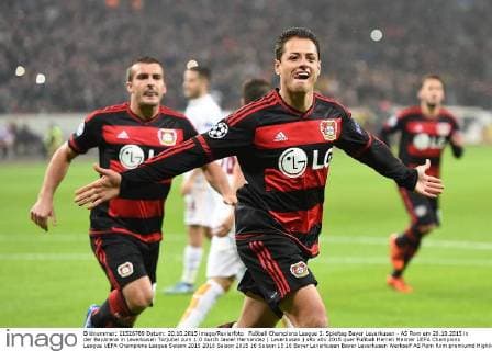 Fußball Champions League 3. Spieltag Bayer Leverkusen - AS Rom am 20.10.2015 in der BayArena in Leverkusen Torjubel zum 1:0 durch Javier Hernandez ( Leverkusen ) xRx