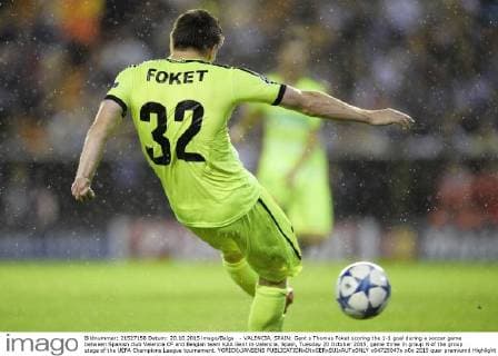 - VALENCIA, SPAIN: Gent s Thomas Foket scoring the 1-1 goal during a soccer game between Spanish club Valencia CF and Belgian team KAA Gent in Valencia, Spain, Tuesday 20 October 2015, game three in group H of the group stage of the UEFA Champions League tournament. YORICKxJANSENS  x04725047x